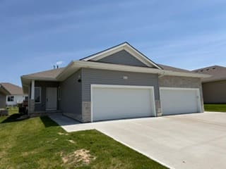 HUD Home — 8213 S 178th St, Omaha, NE 68136 - photo 1