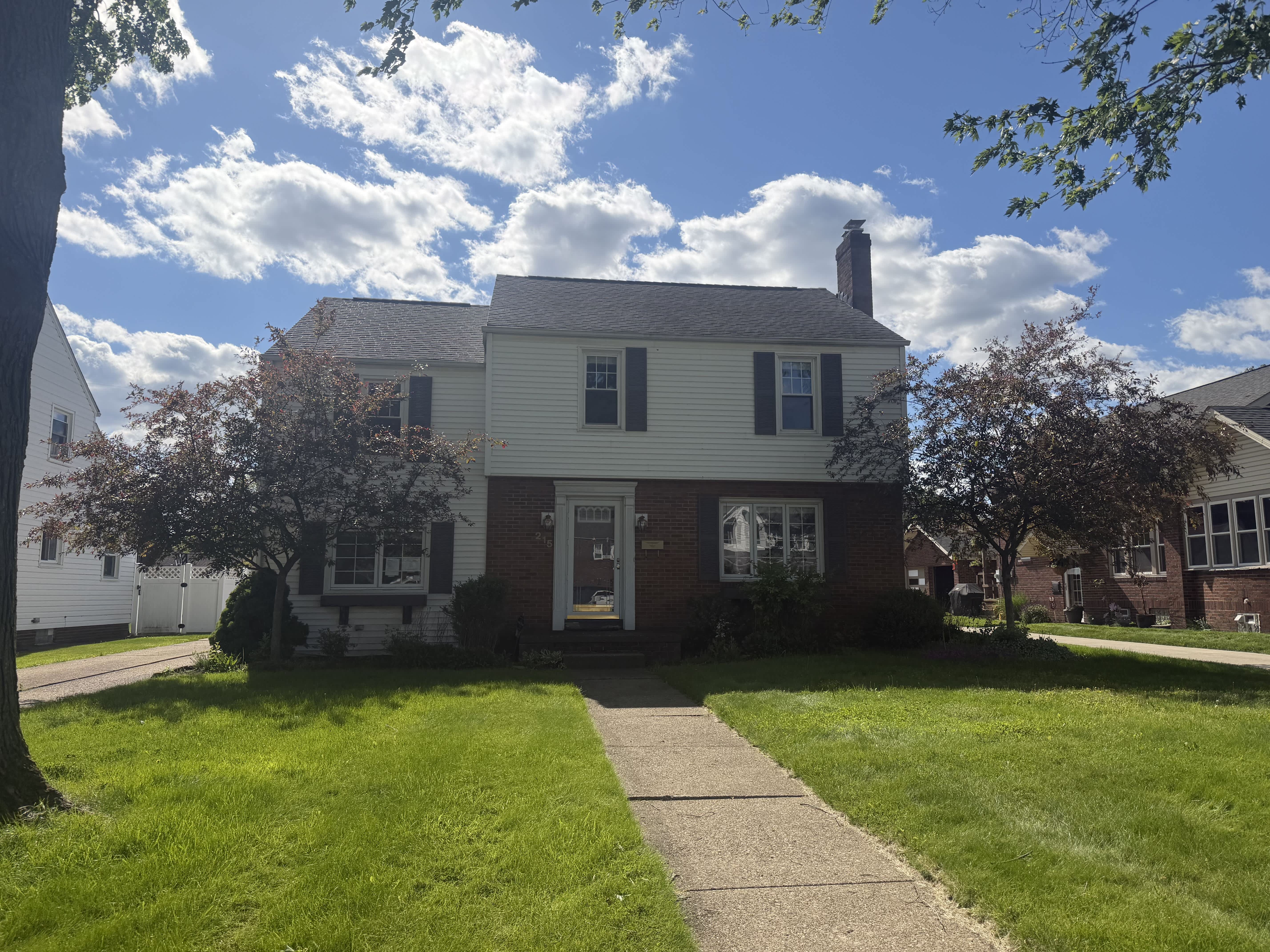 HUD Home — 215 Harter Ave NW, Canton, OH 44708 — photo 1