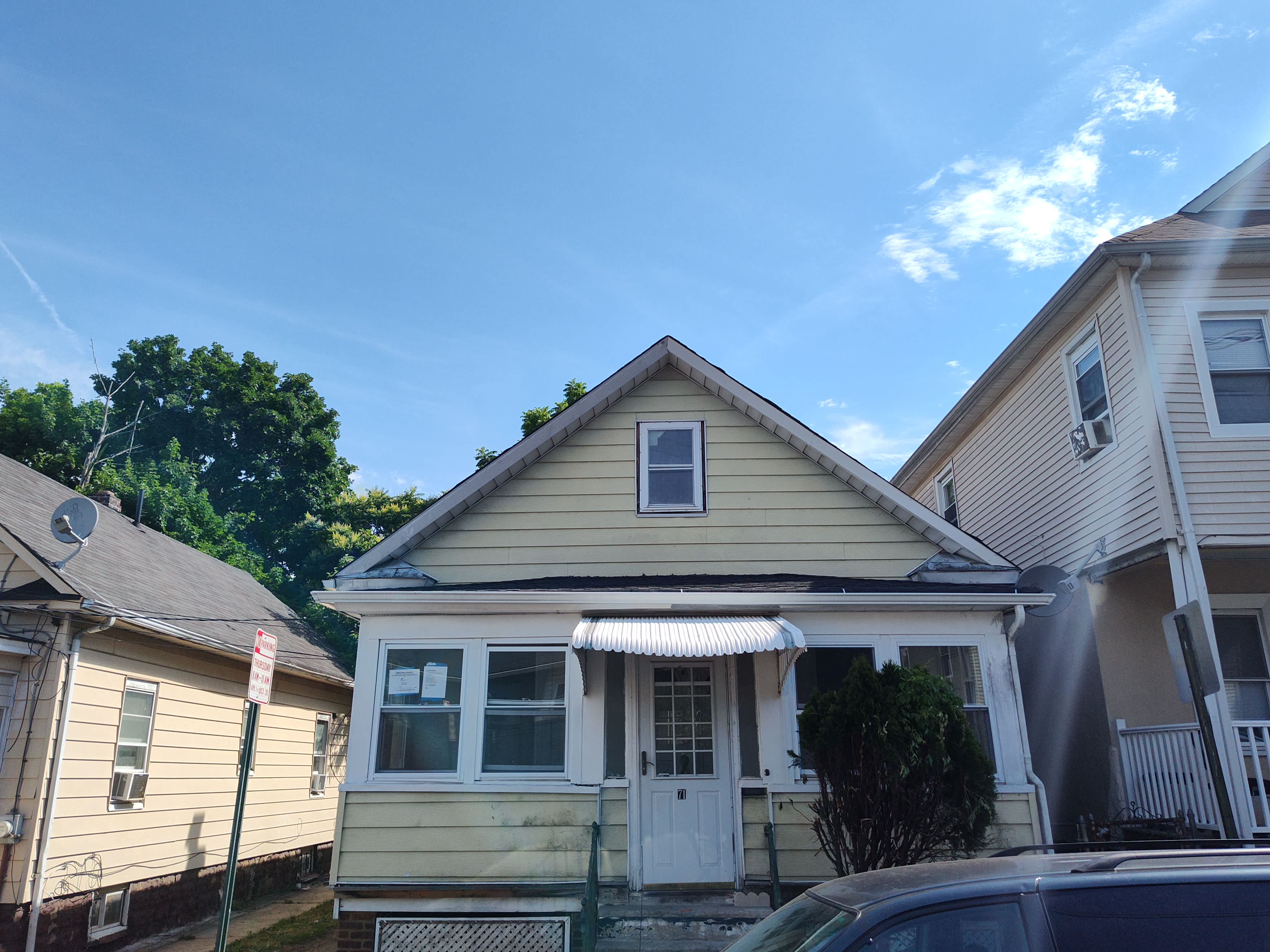 HUD Home — 71 South Ward St, New Brunswick, NJ 08901 - photo 1