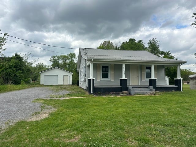 HUD Home — 4557 Hendron Rd, Paducah, KY 42003 — photo 1