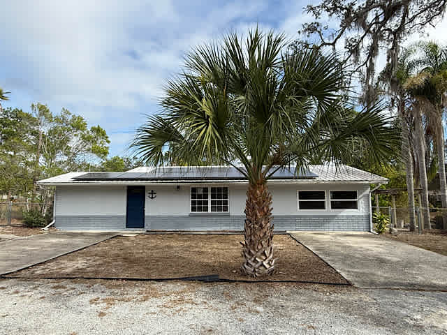 HUD Home — 7156 Navy Dr, Spring Hill, FL 34609 — photo 1