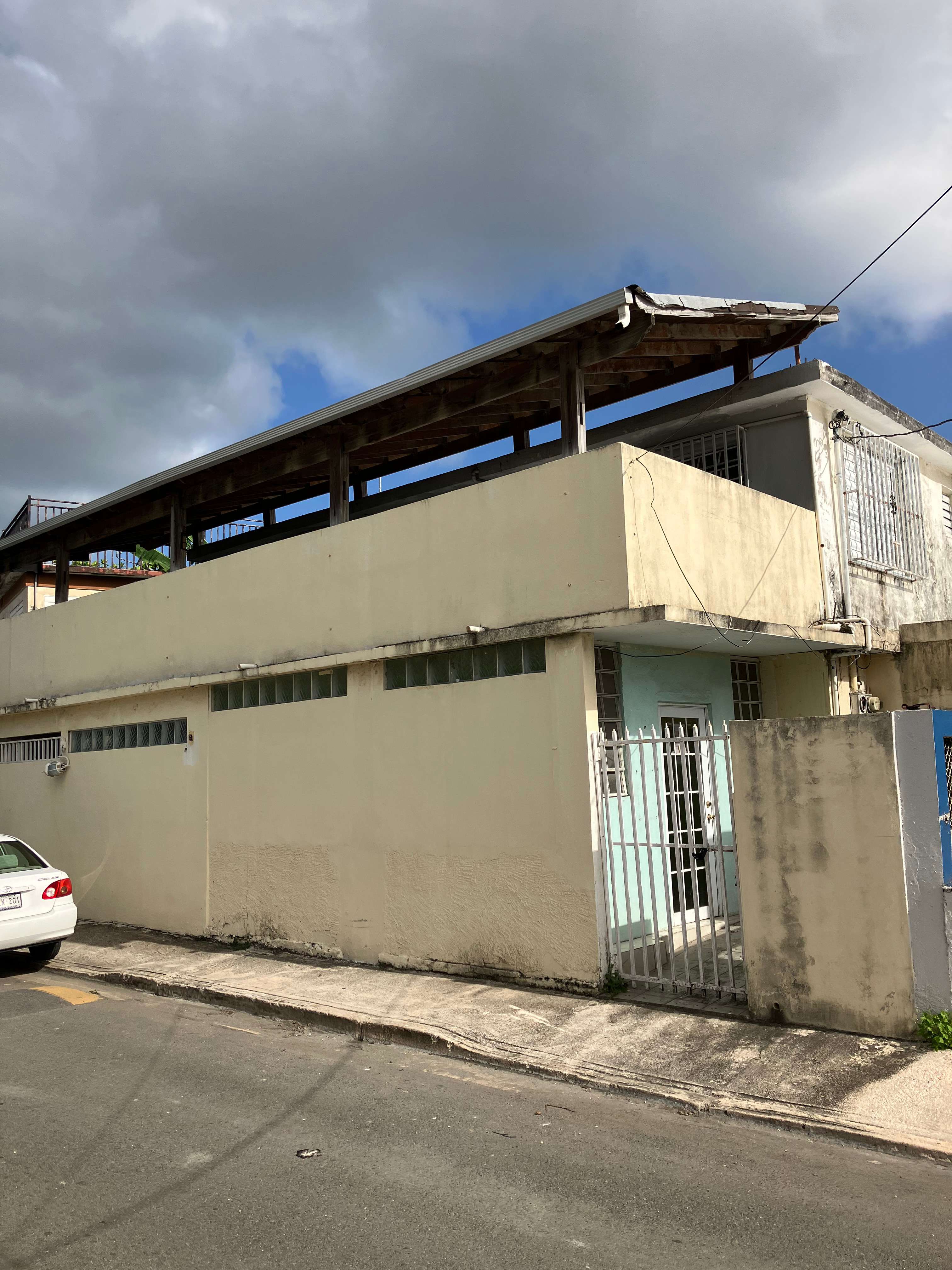 HUD Home — 54 Hermandad St, Guaynabo, PR 00965 - photo 1