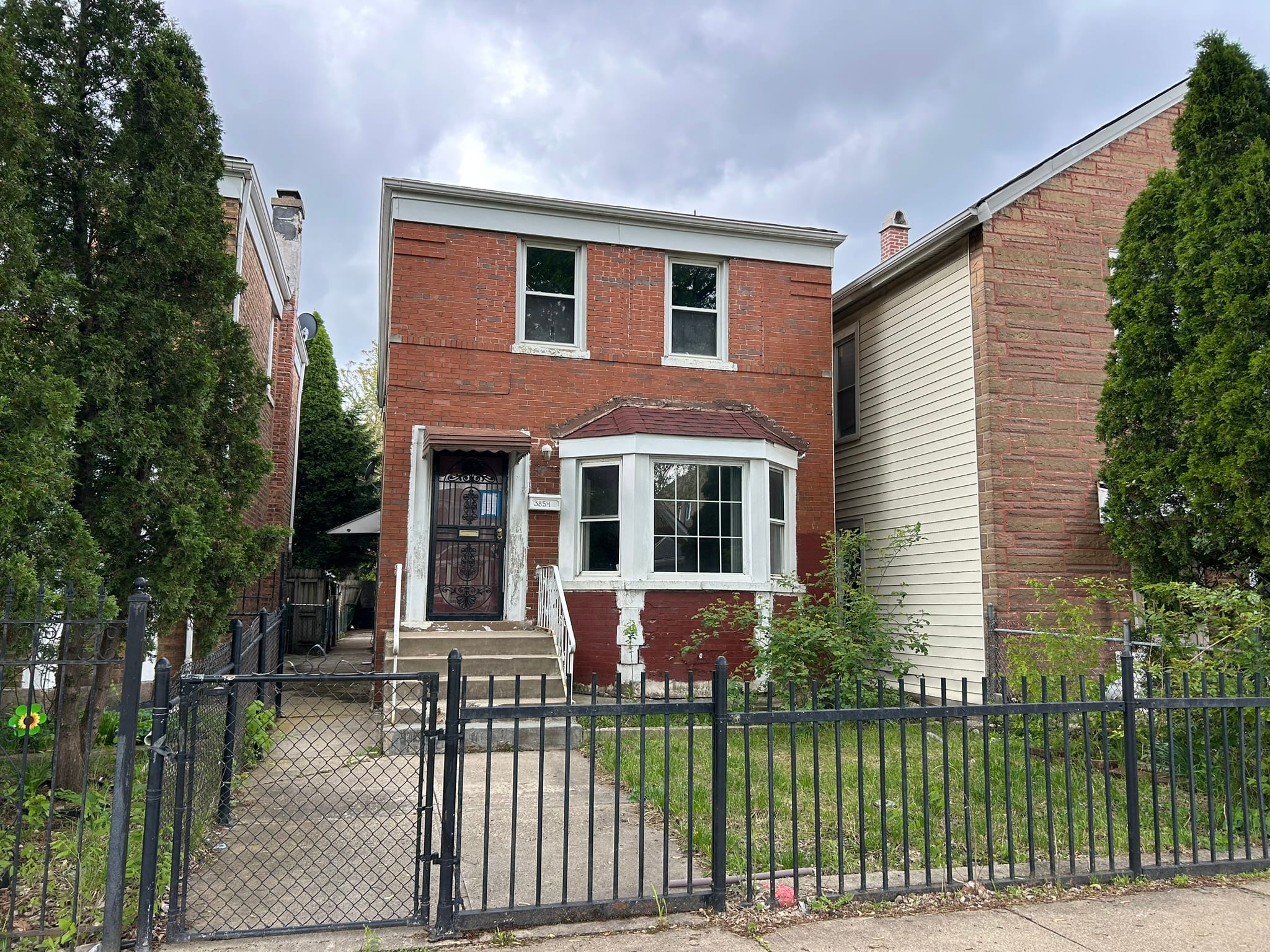 HUD Home — 3854 S Albany Ave, Chicago, IL 60632 — photo 1