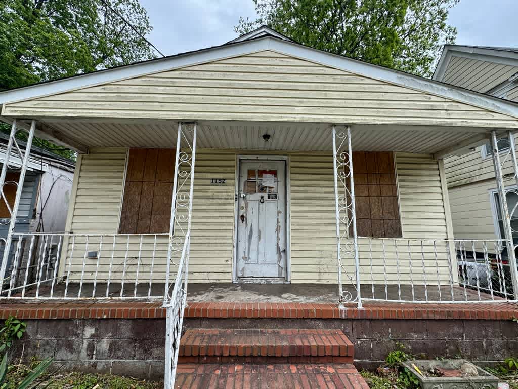 HUD Home — 1152 22nd St, Newport News, VA 23607 — photo 1