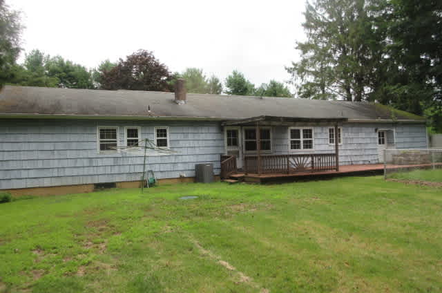HUD Home — 3 Mine Hill Rd, Washington Twp, NJ 07882 - photo 3