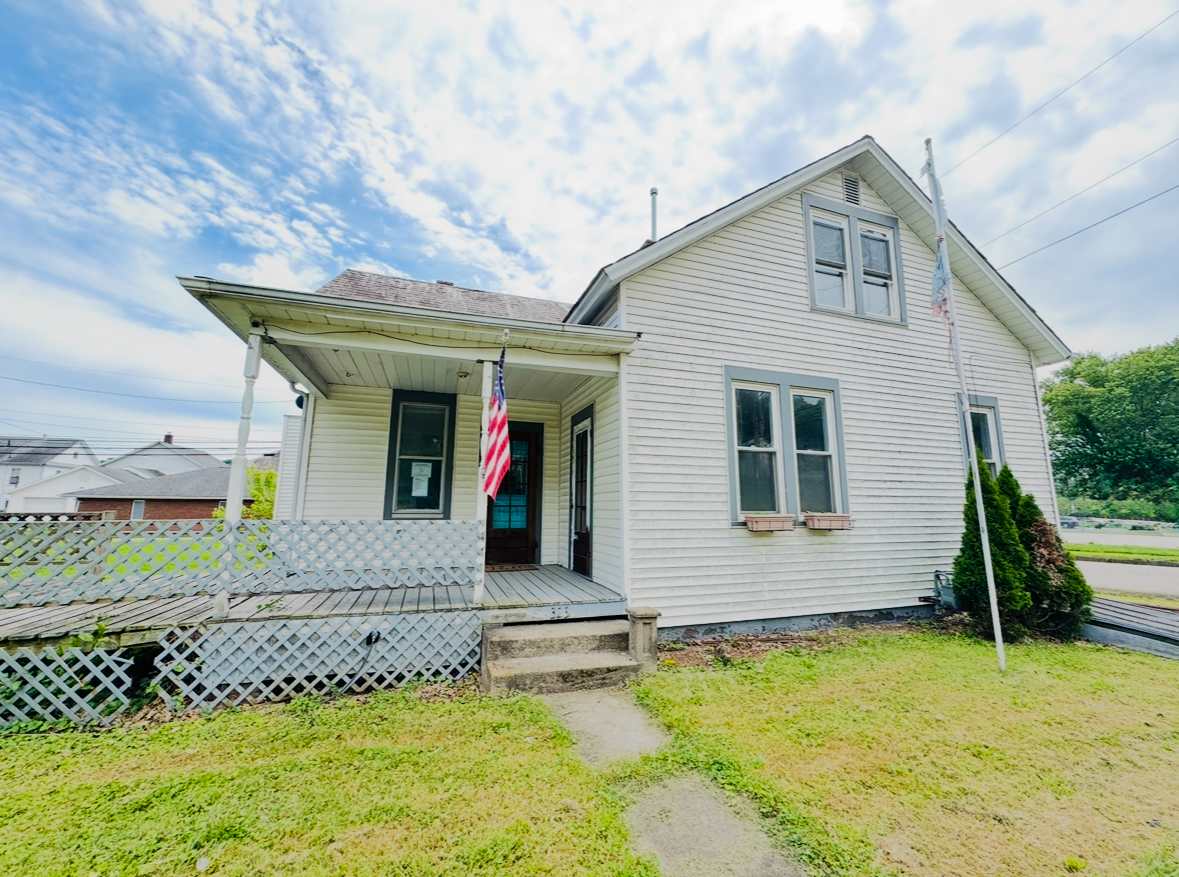 HUD Home — 323 5th St, Lowell, OH 45744 - photo 1