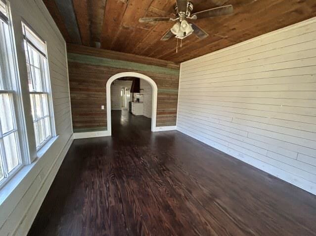 HUD Home — 400 N Stevenson St, Eagle Lake, TX 77434 - photo 5