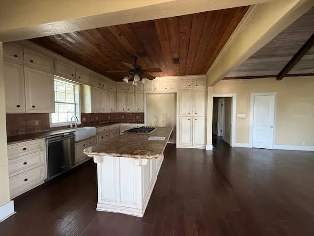 HUD Home — 33955 Fm 365, Nome, TX 77629 - photo 3