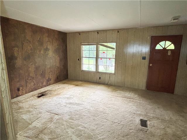 HUD Home — 303 Bon Air Rd, Childersburg, AL 35044 - photo 4