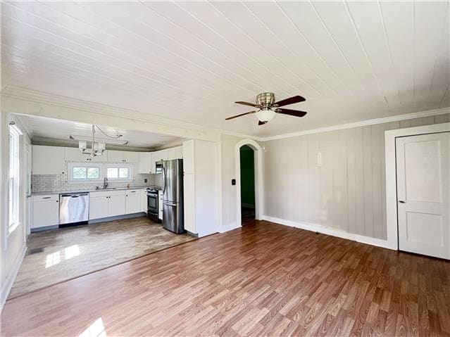 HUD Home — 237 Main St, Barwick, GA 31720 - photo 4