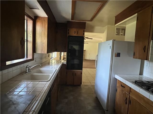 HUD Home — 13706 Paelo Ln, Pine Grove, CA 95665 - photo 3