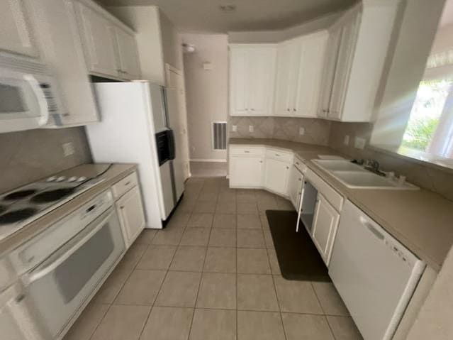 HUD Home — 7818 Glenn Cliff Dr, Houston, TX 77064 - photo 5