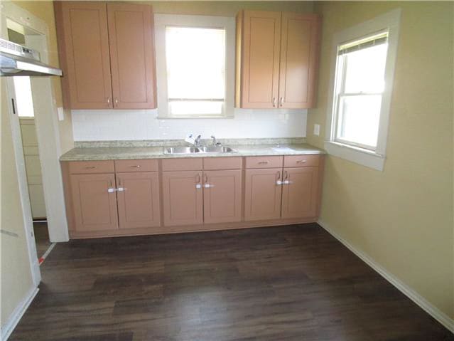 HUD Home — 638 Canton, San Antonio, TX 78202 - photo 5