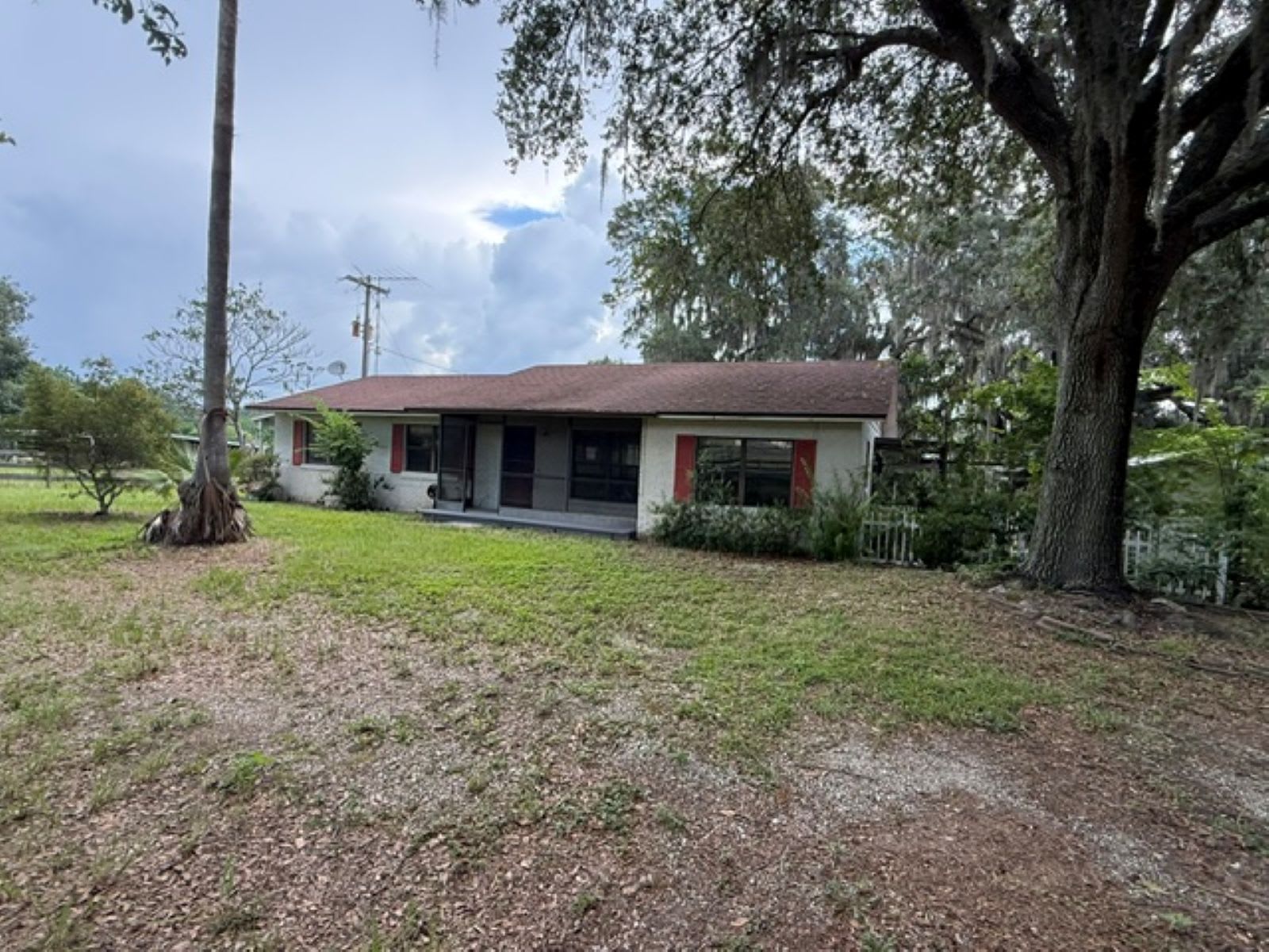 HUD Home — 5890 Se 145th St, Summerfield, FL 34491 - photo 1