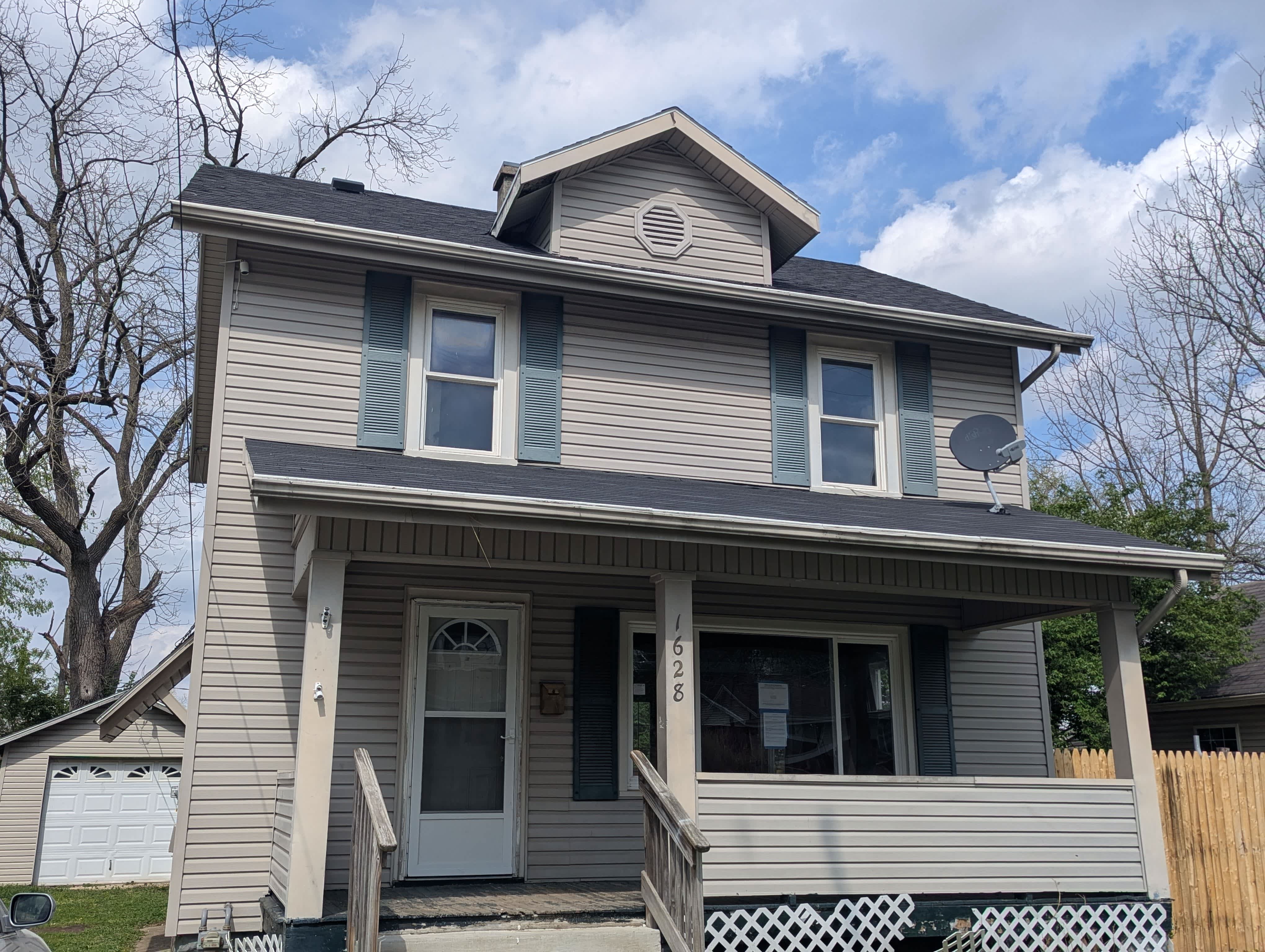 HUD Home — 1628 Kenton St, Springfield, OH 45505 — photo 1