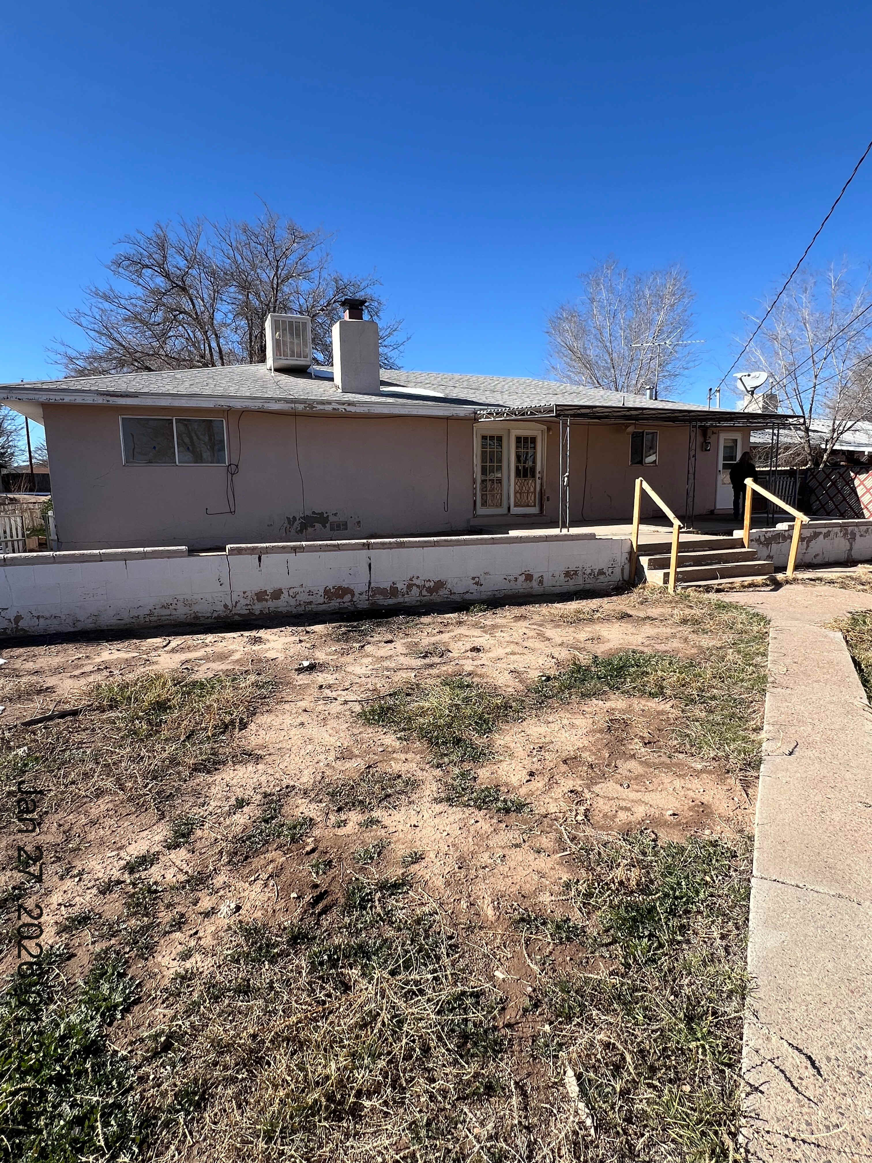 HUD Home — 510 S 13th St, Belen, NM 87002 — photo 1