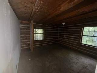 HUD Home — 107 E Locust Grove Rd, Utica, KY 42376 - photo 4