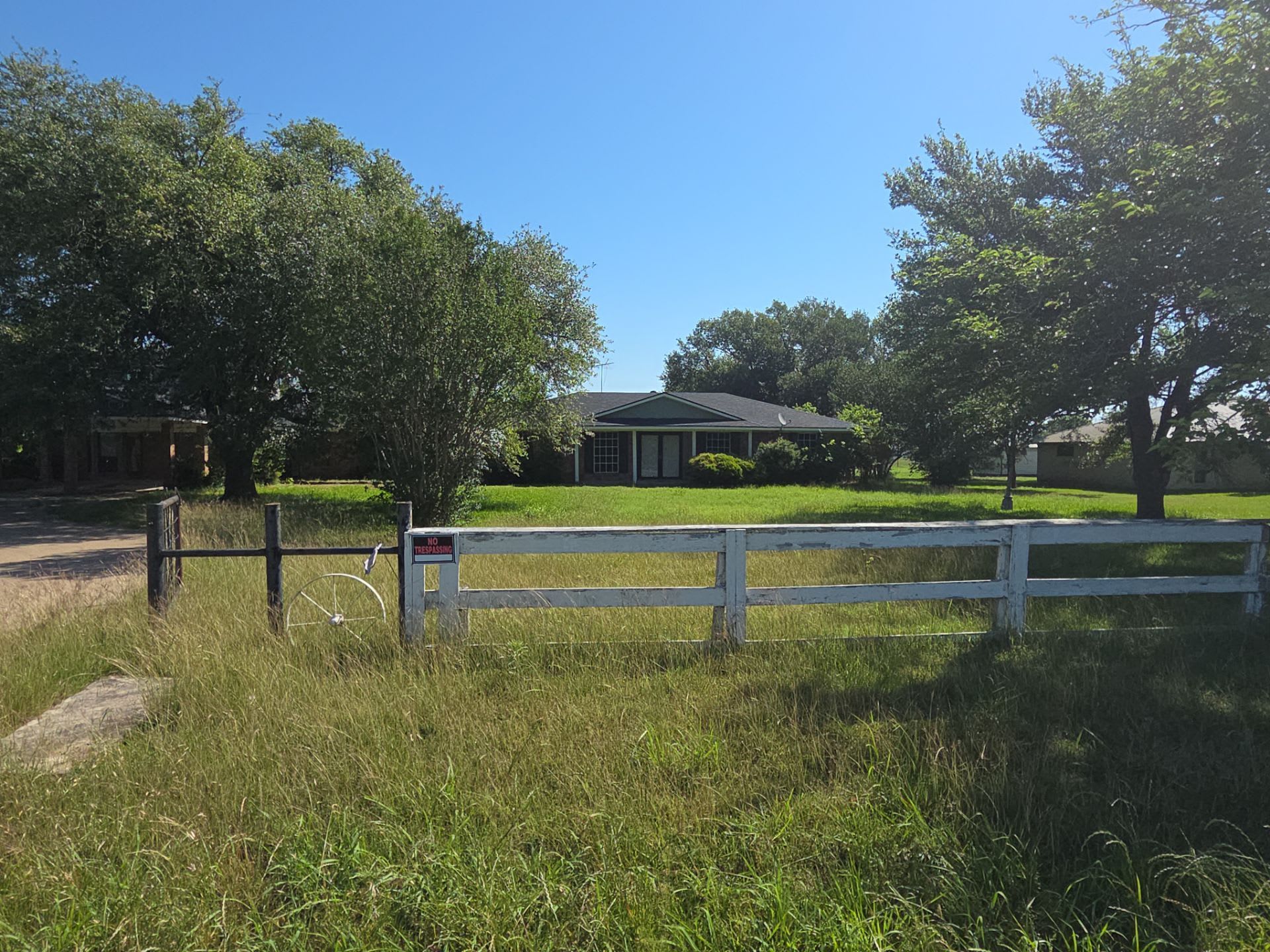 HUD Home — 7938 Fm 987, Terrell, TX 75160 - photo 1