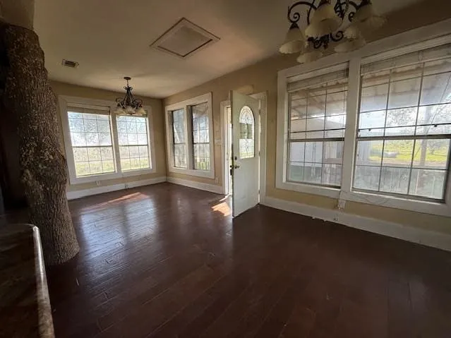 HUD Home — 33955 Fm 365, Nome, TX 77629 - photo 4