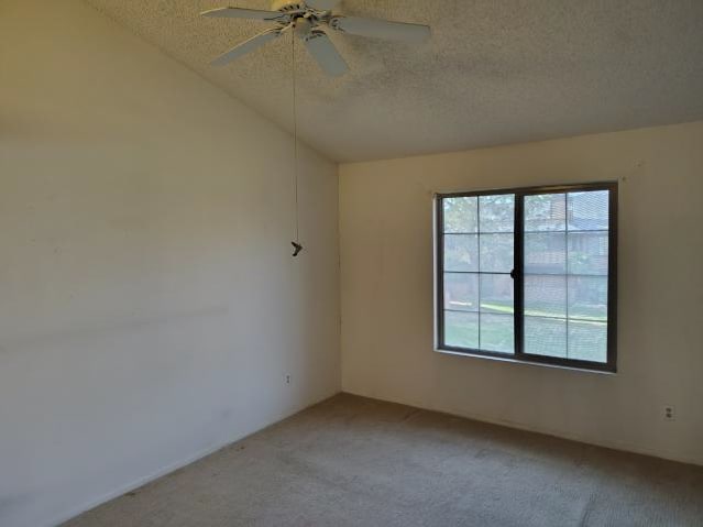 HUD Home — 5636 S Wood Crest Dr #139, Tucson, AZ 85746 - photo 5