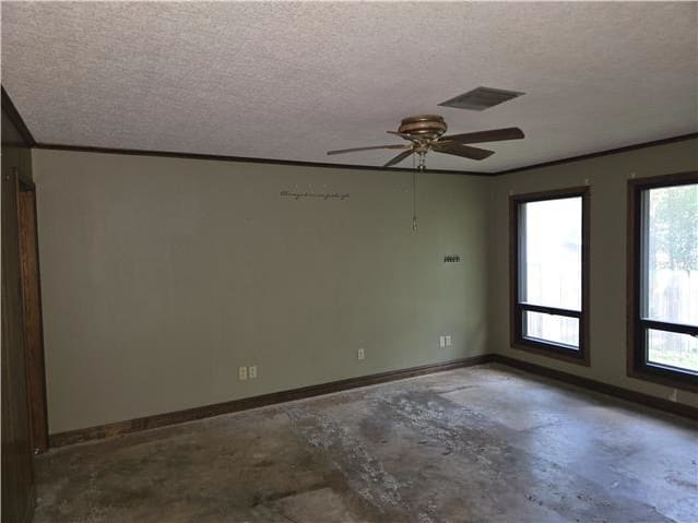 HUD Home — 420 Anna Lee Lane, Bastrop, LA 71220 - photo 5