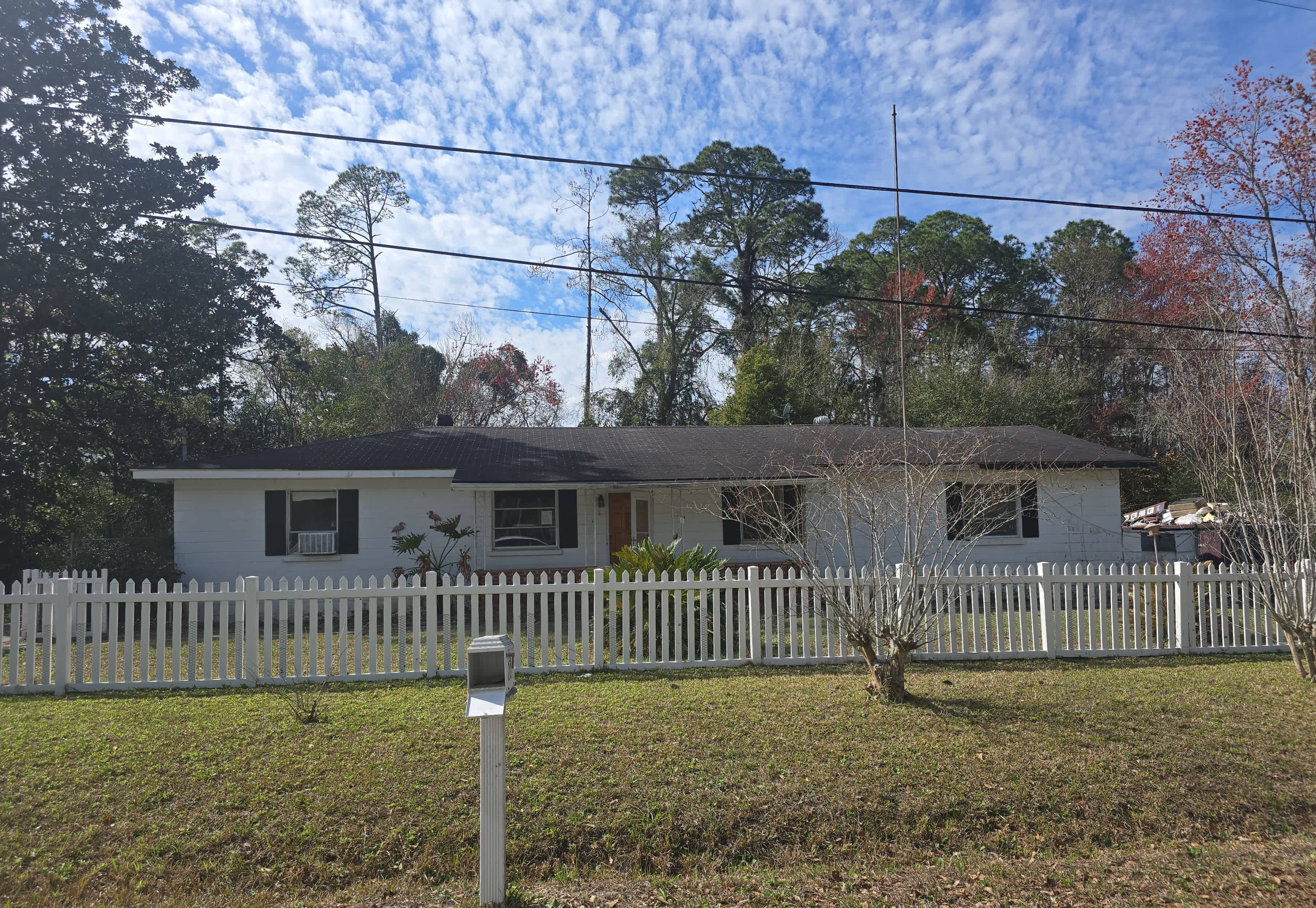 HUD Home — 2124 Lake Weir Ave, Jacksonville, FL 32210 — photo 1