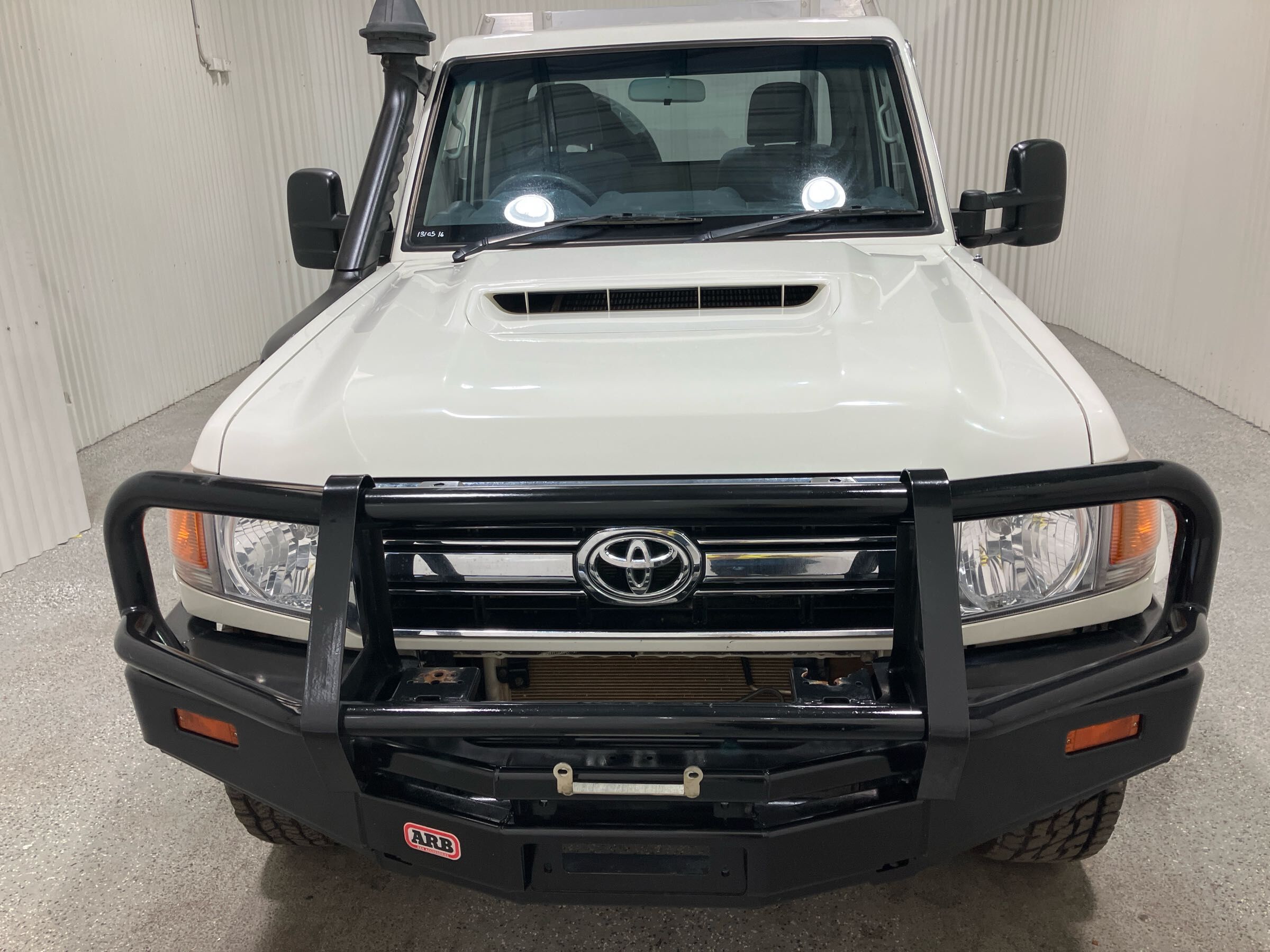 2021 Toyota Landcruiser - photo 1