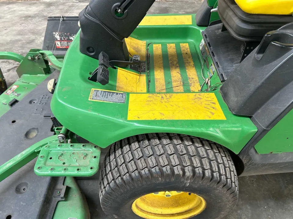 John Deere 1565 Series II 4WD