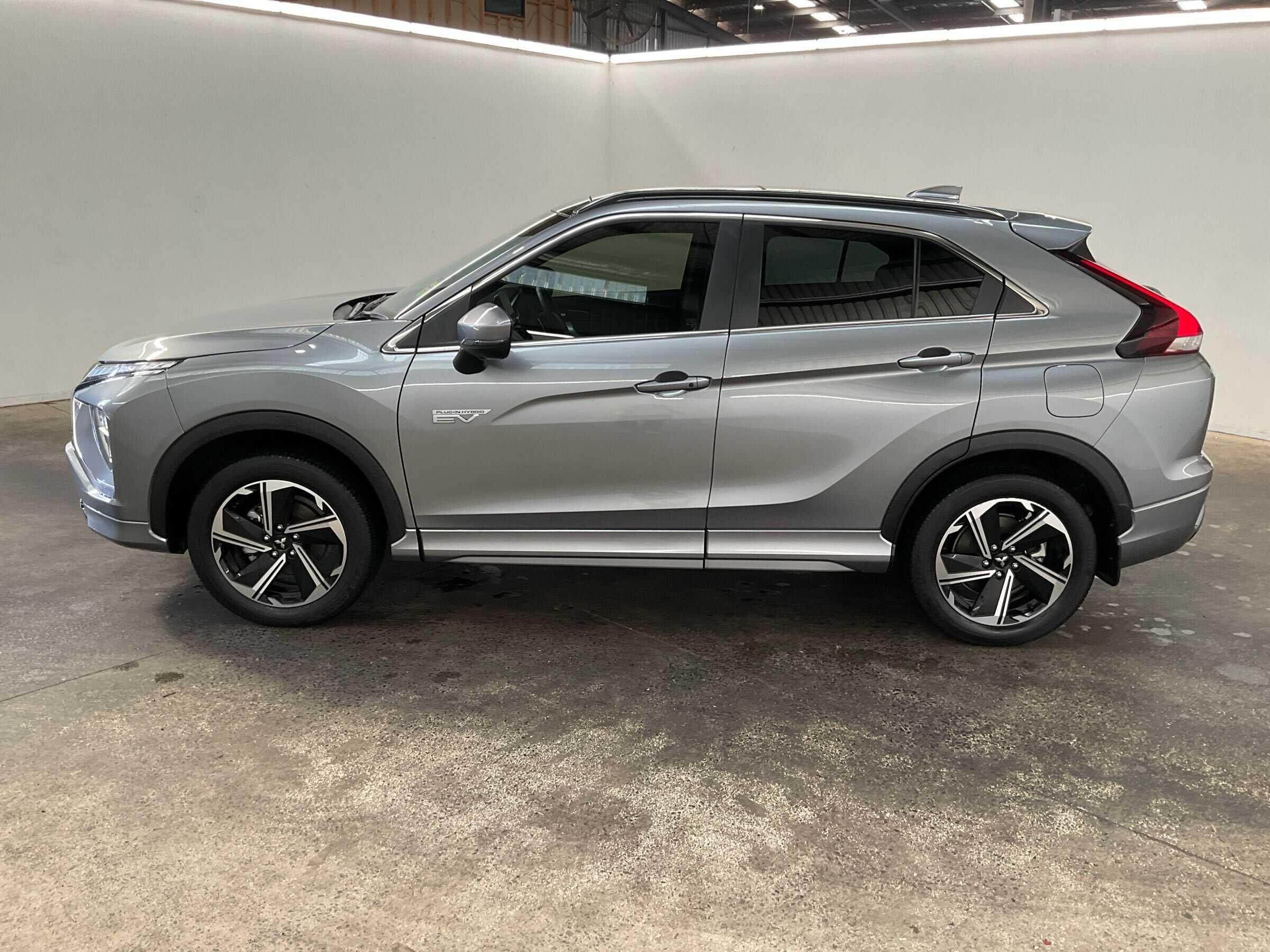 2024 Mitsubishi Eclipse Cross - photo 1