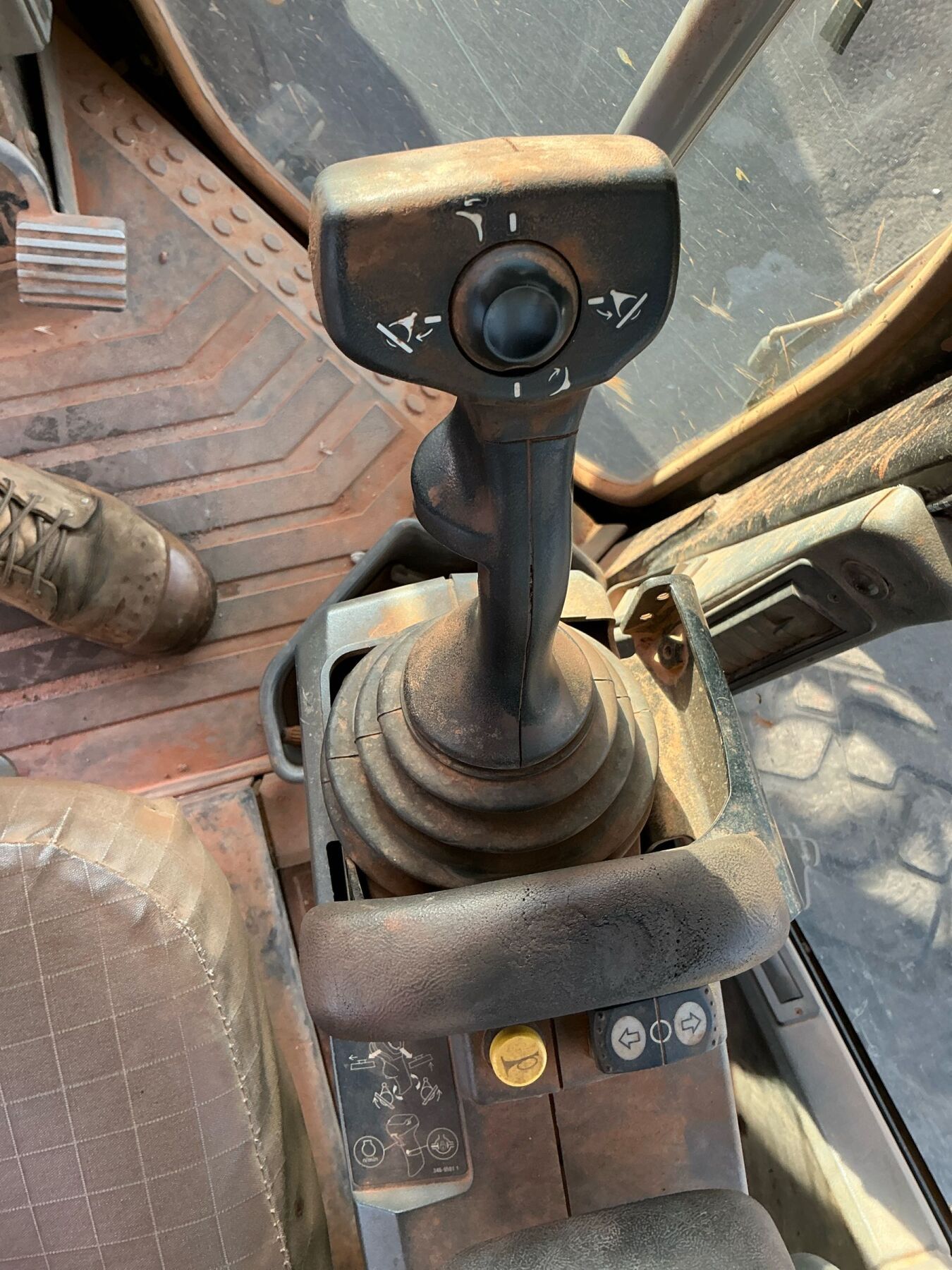 Caterpillar 120M VHP PLUS - photo 1