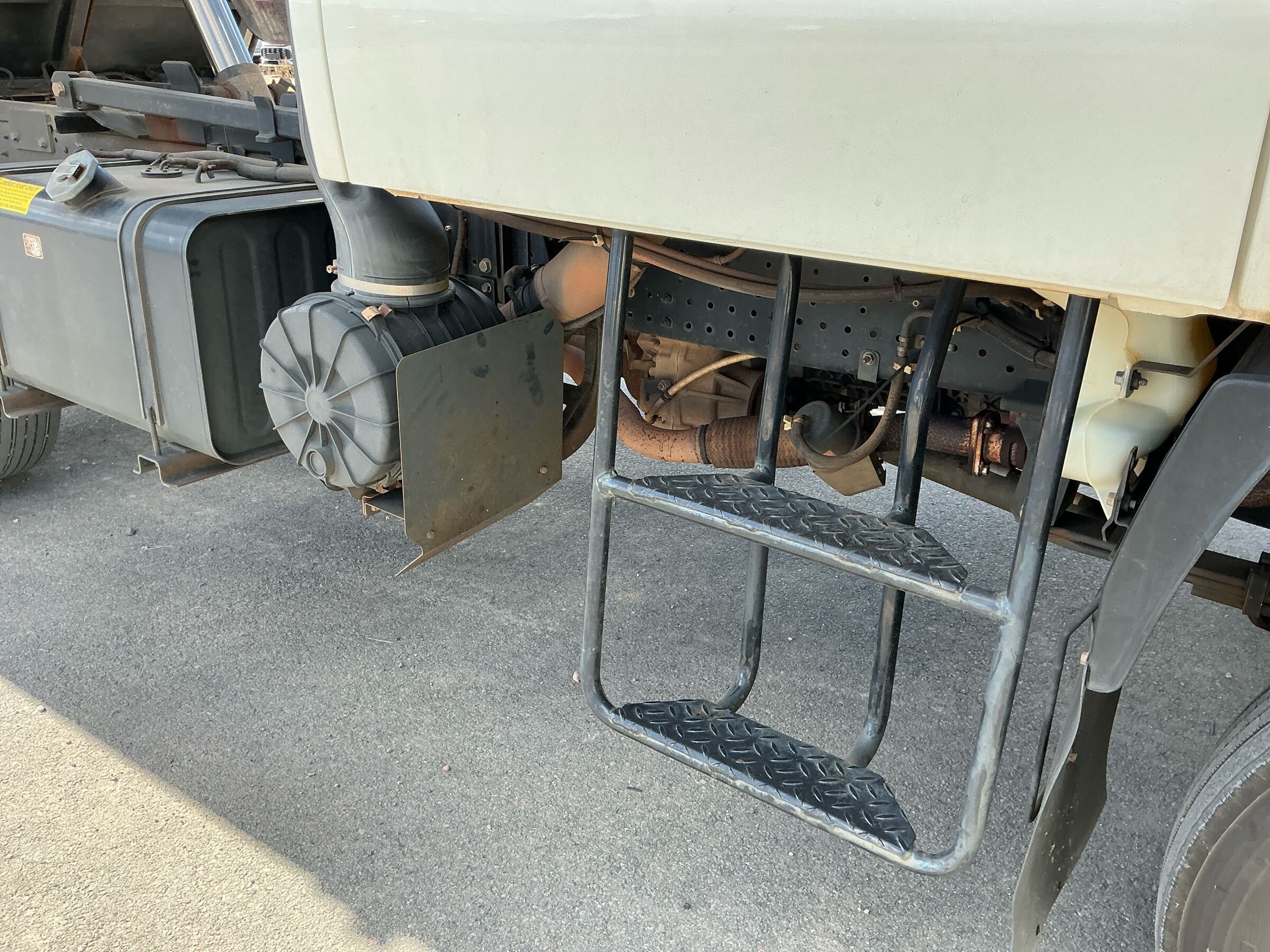 Isuzu NPS 75-155 - photo 1