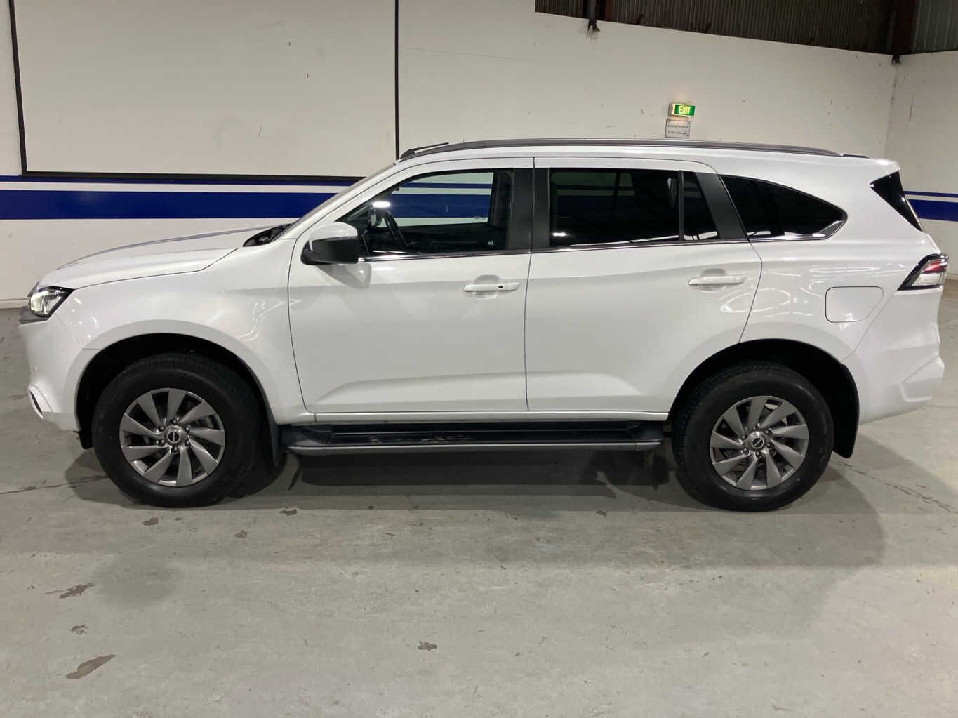 2021 Isuzu MU-X - photo 1