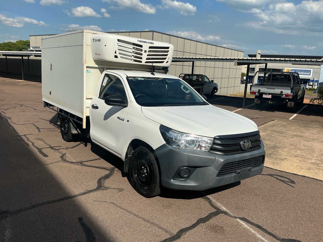 2020 Toyota Hilux - photo 1