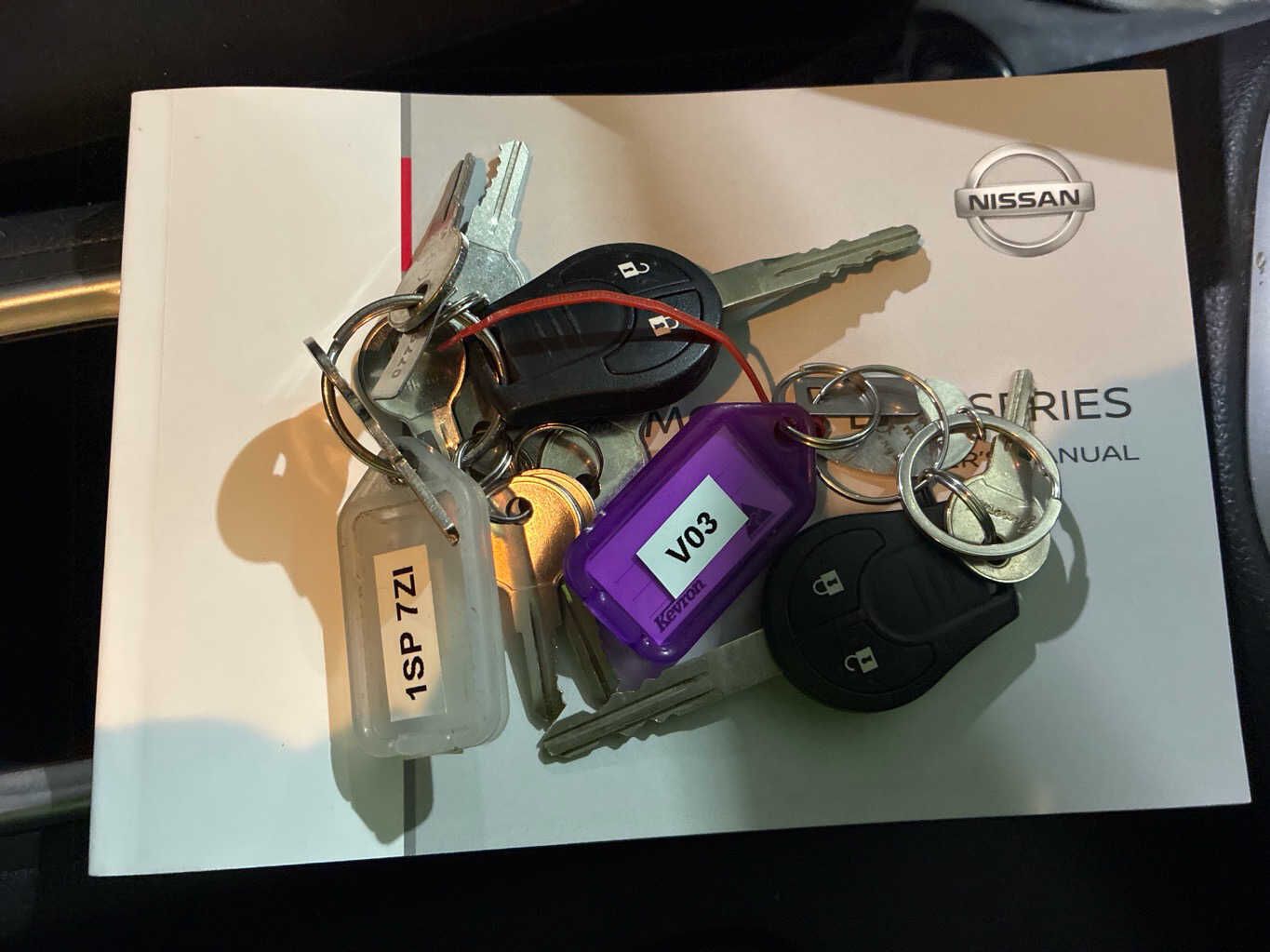 2020 Nissan Navara - photo 1