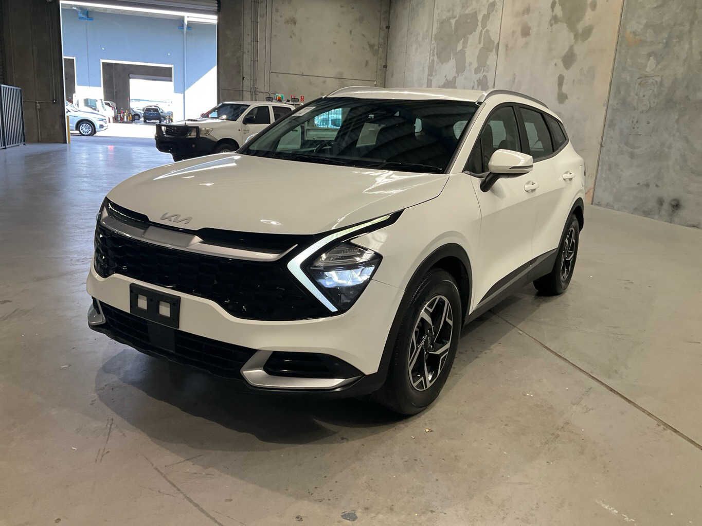 2021 Kia Sportage - photo 1