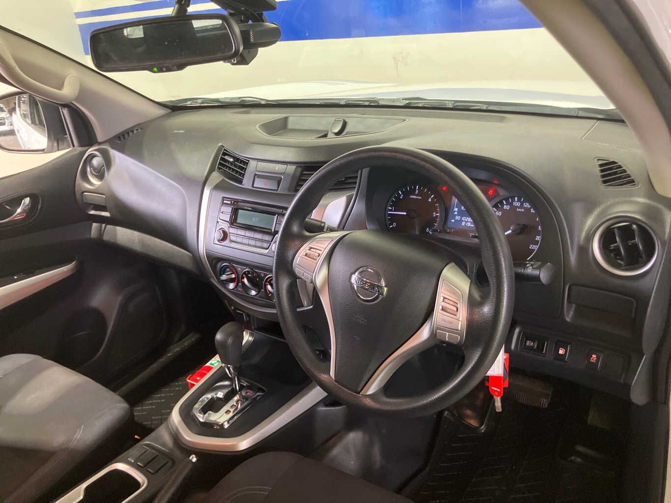 2019 Nissan Navara - photo 1