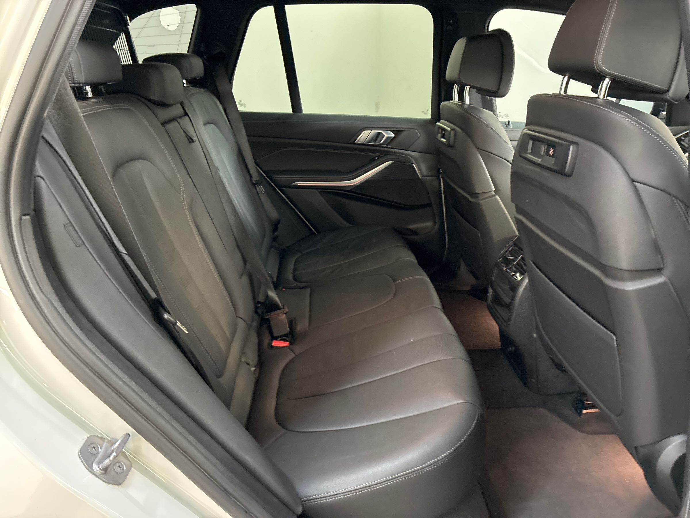 2022 BMW X5 - photo 1
