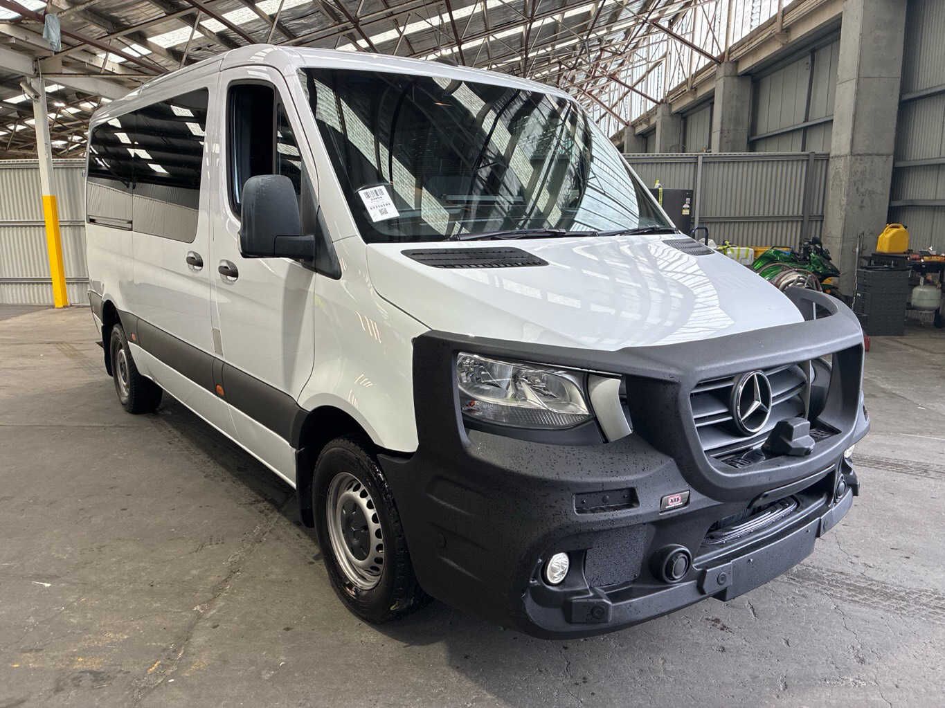 Mercedes-Benz Sprinter - photo 1