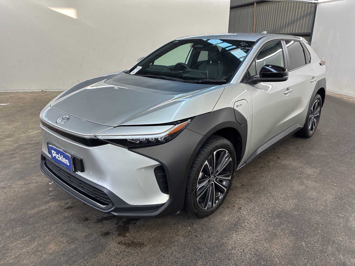 2024 Toyota BZ4X - photo 1