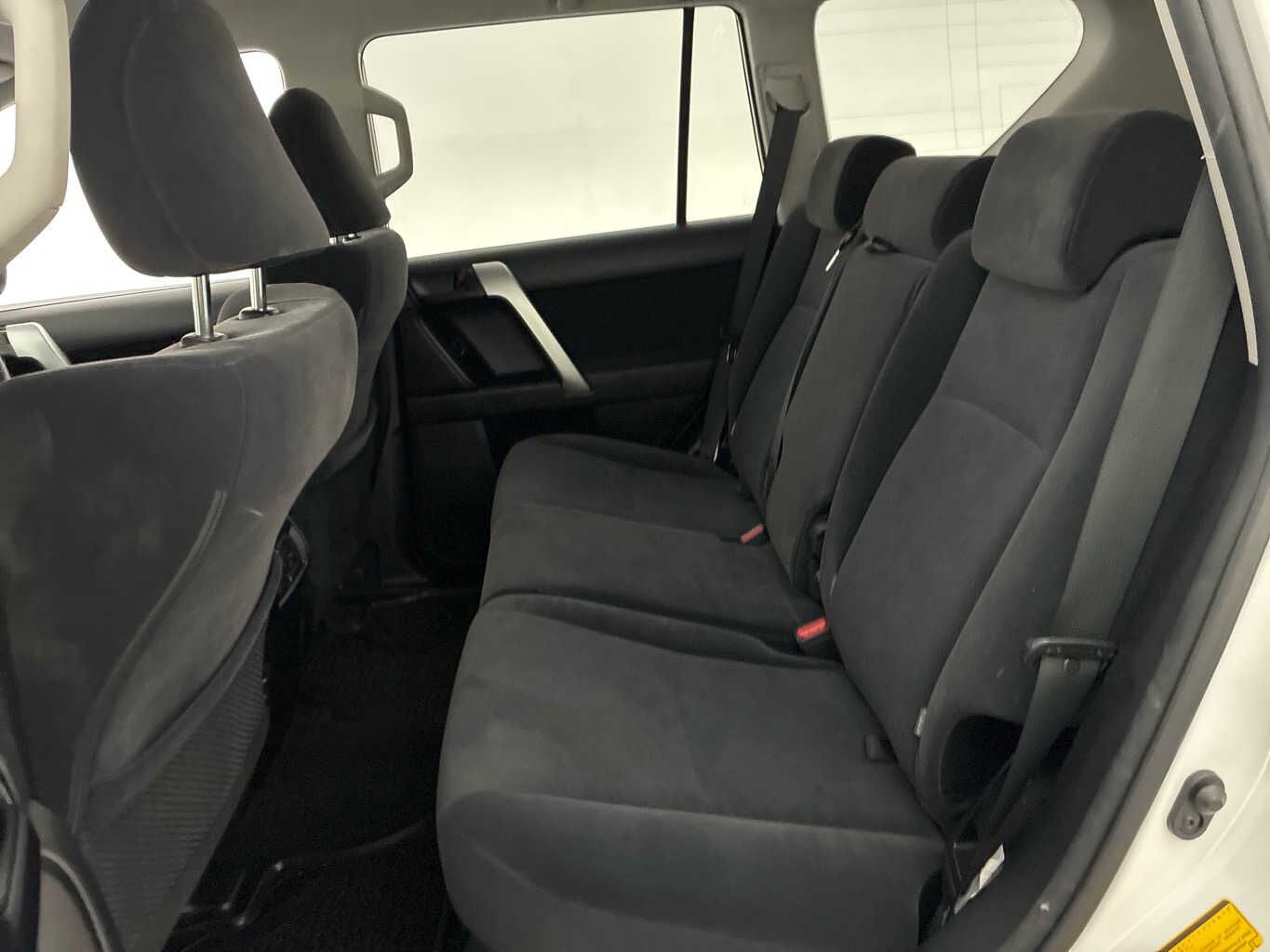 2022 Toyota Landcruiser Prado - photo 1