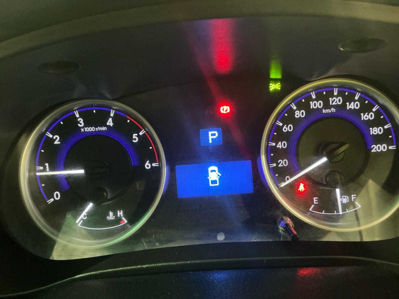 2019 Toyota Hilux - photo 1