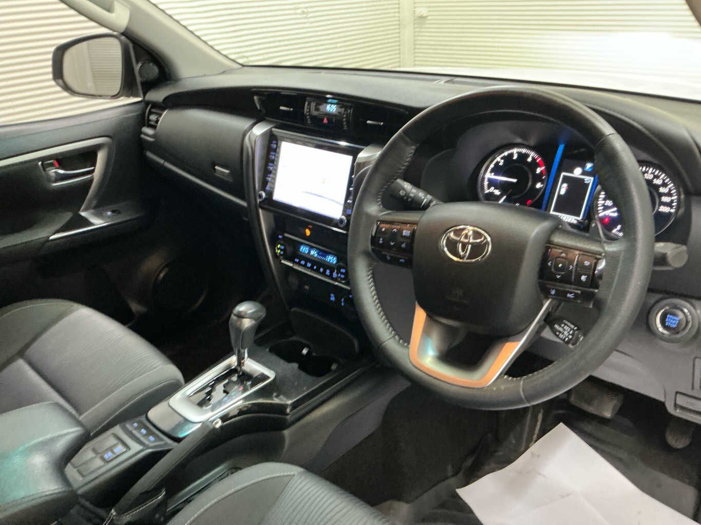 2023 Toyota Fortuner - photo 1