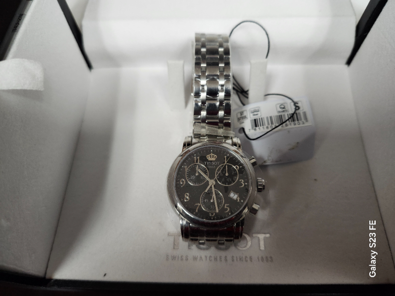 TISSOT LADIES WATCH — photo 1