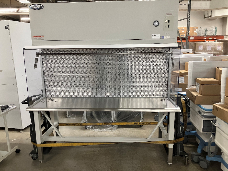 NuAire AireGard NU-201 Series Workstation — photo 1