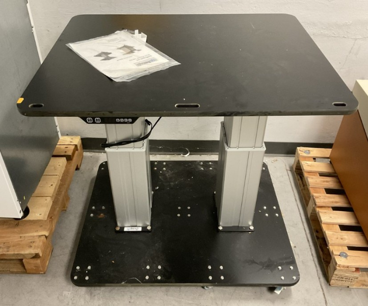 Ion Bench Table — photo 1