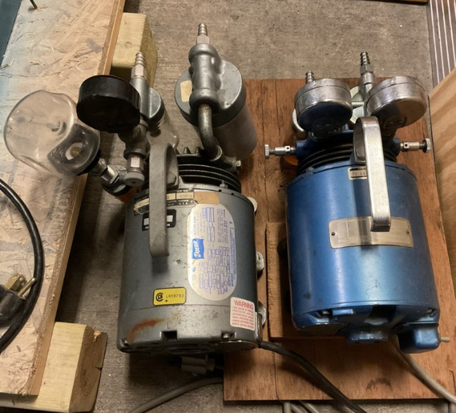 Vacuum Pressure Pump — photo 1