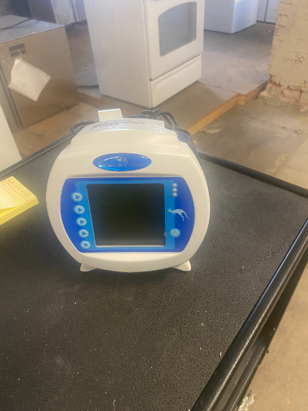 Kangaroo Feed Tube — photo 1