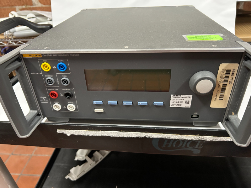 FLUKE ELECTROSURGERY ANALYZER — photo 1