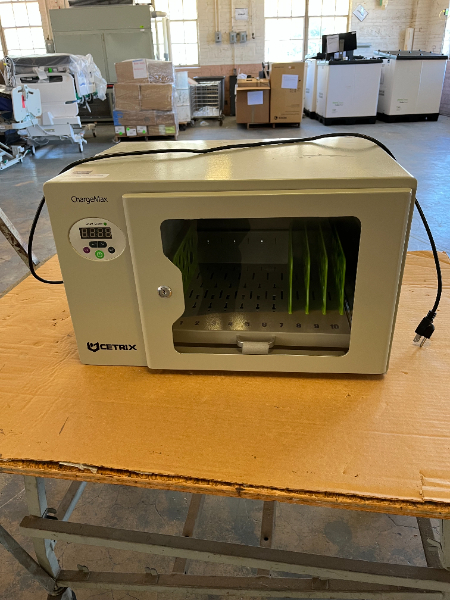Disinfection Charging Cabinet — photo 1