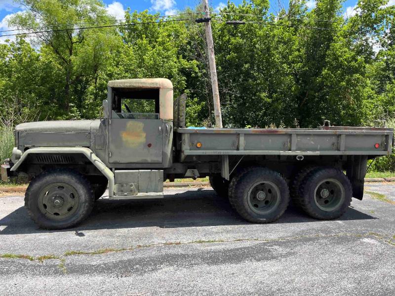 TRUCK, 2.5 TON 6X6 — photo 1